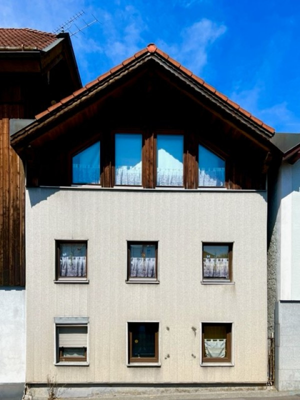 Stadthaus Aidenbach, Wohnen im Zentrum!