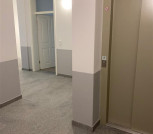 Flur Vordergebäude