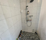Dusche im Bad EG