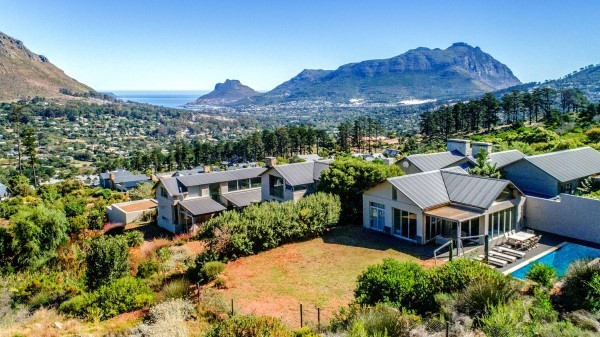 SÜDAFRIKA großzügiges modernes Familienhaus mit sagenhaftem Ausblick - Securtity Estate - Cape Town