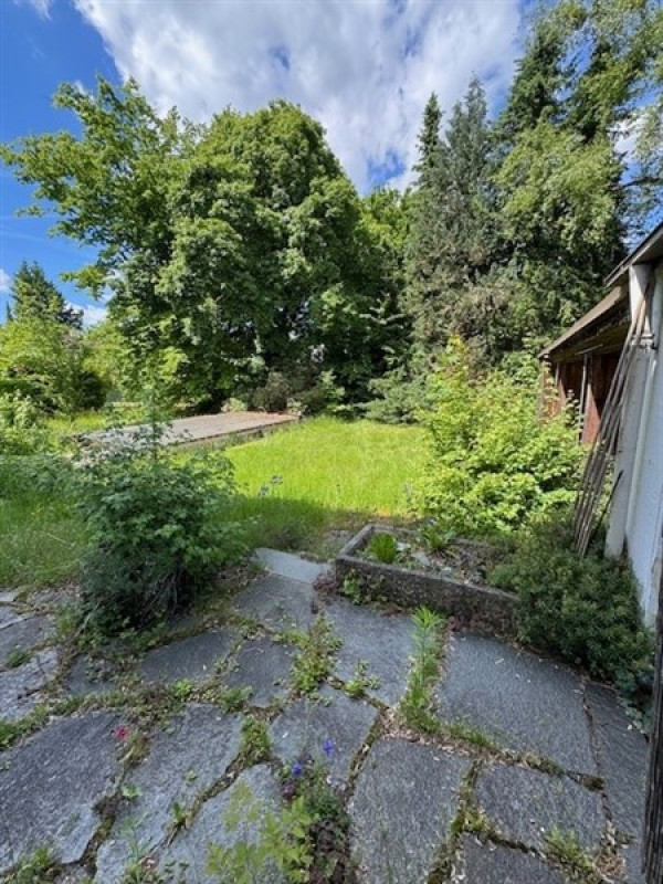 979 m² Baugrundstück für Wohnbau in guter Lage - Solln (mit Altbestand)