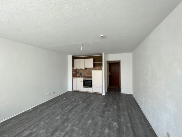 ruhiges 1- Zi. Appartement mit EBK ab 1.12.25 zu vermieten